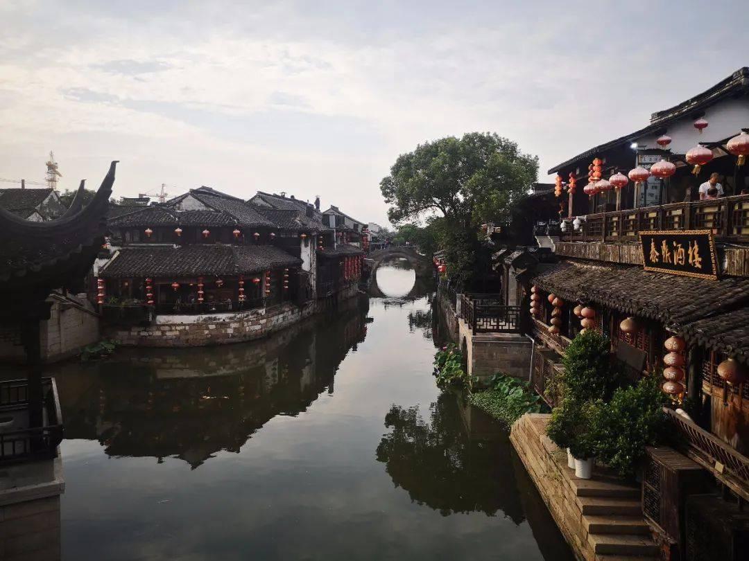 秦皇岛海防:入户走访“送平安”